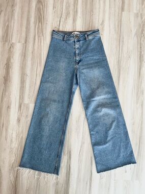 ZARA Wide-leg Baggy Jeans with Frayed Hem